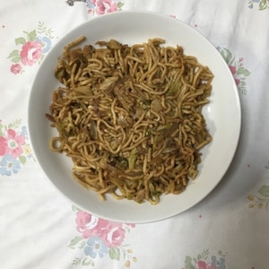 焼きそばソース消費に★焼きうどん！